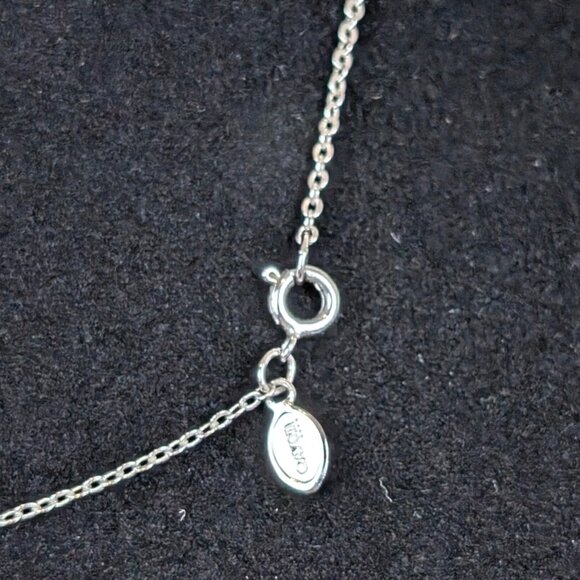 V. Avon Smooth Star Choker Necklace - Picture 4 of 5